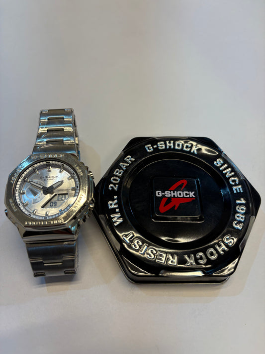 G-SHOCK GM-2110 WATCH