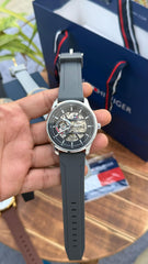 TOMMY HILFIGER LEATHER